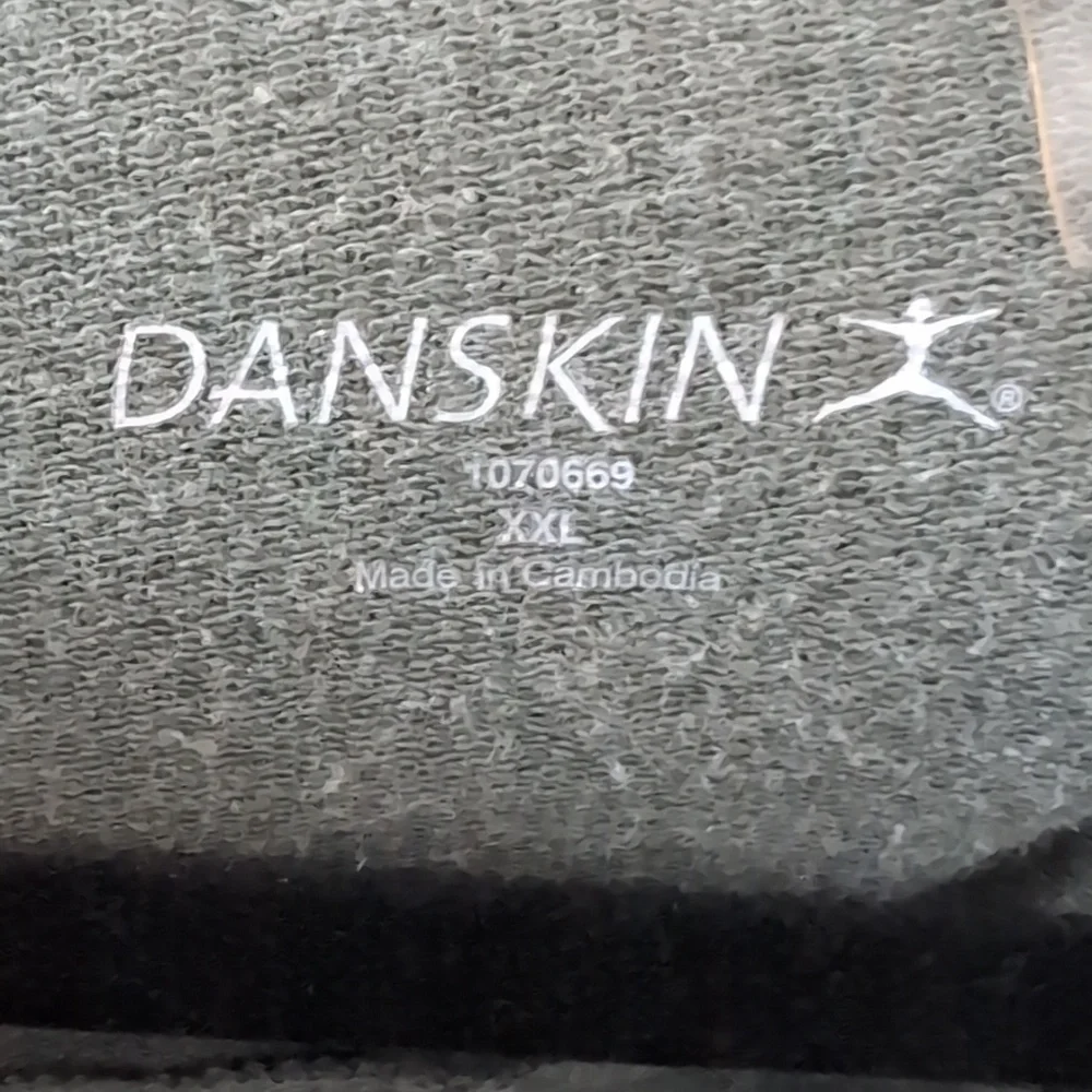Women's Size XXL Danskin Green Shirt Jacket Shacket With Thumb Holes